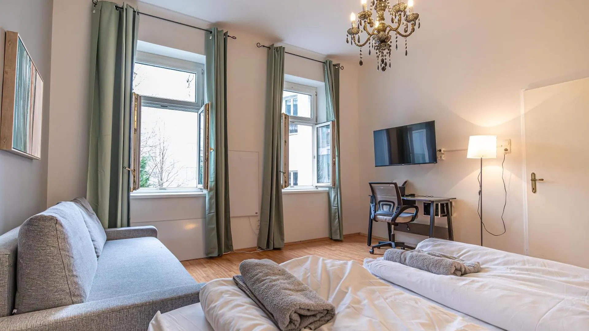 Enjoy The Danube And Prater Stern From Our 1Br Gem Apartment Vienna Austria