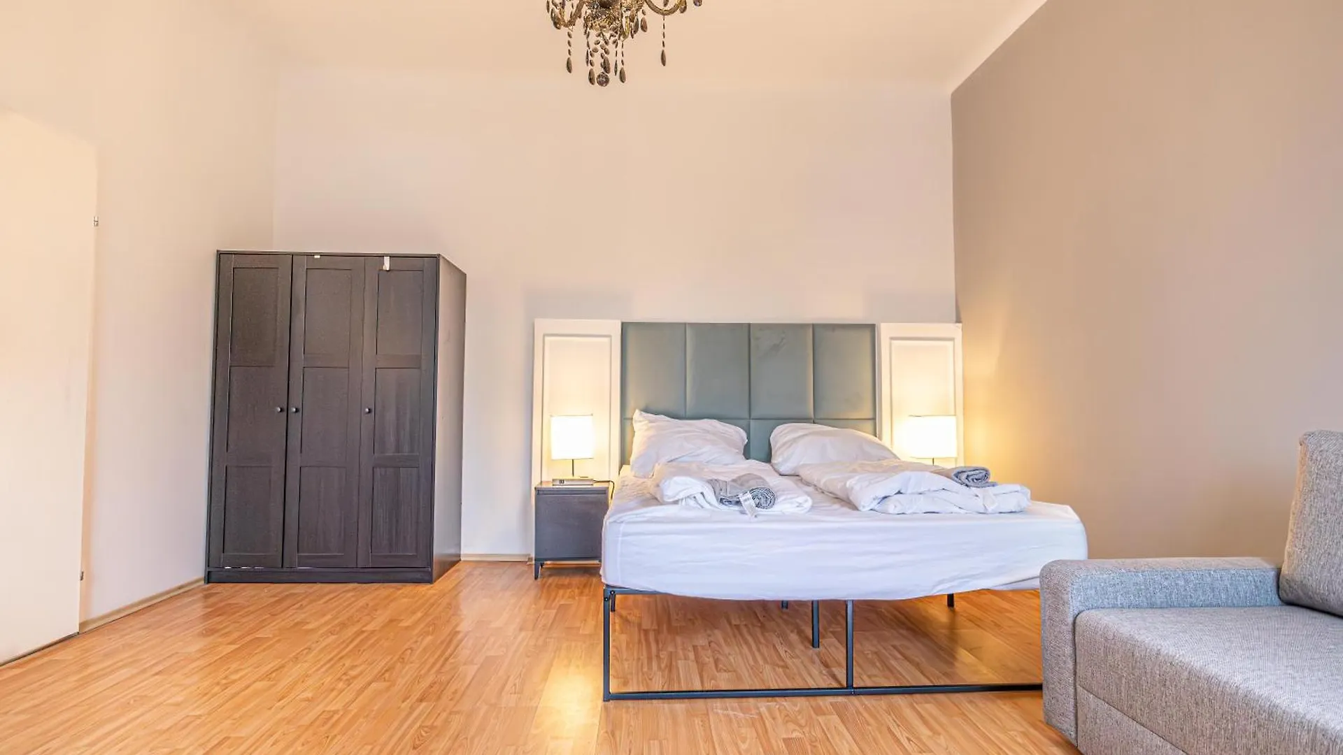 Enjoy The Danube And Prater Stern From Our 1Br Gem Apartment Vienna